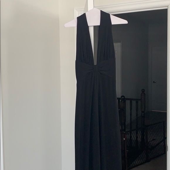 Majora Black Deep V Gown - Picture 3 of 3